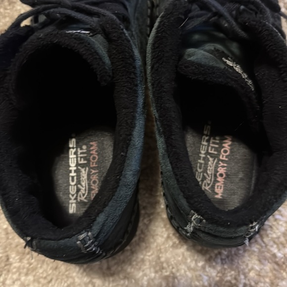 🍍 Skechers Totem Pole Women's Size 8.5 Suede Leather🍍 - Picture 4 of 5